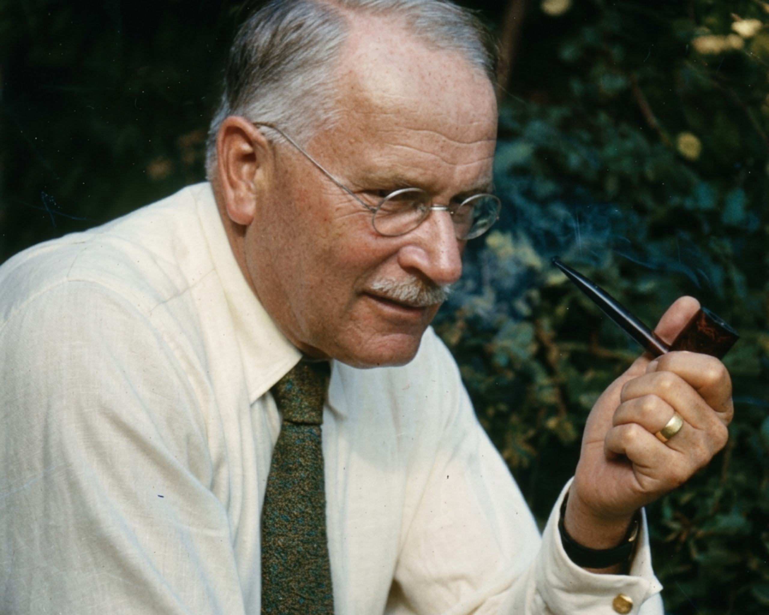 A libido intensa em Carl Jung: quando a energia psíquica transforma a vida humana